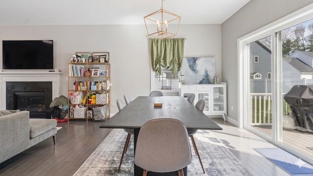 488 Long Street, Warwick, RI 02886