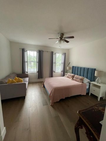 245 Fortuna Drive, Palm Beach Gardens, FL 33410