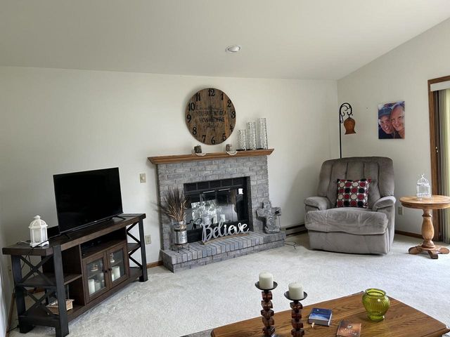 985 BABCOCK STREET, Neenah, WI 54956