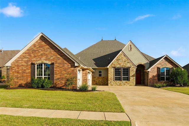 3000 Warwick Place, Edmond, OK 73013