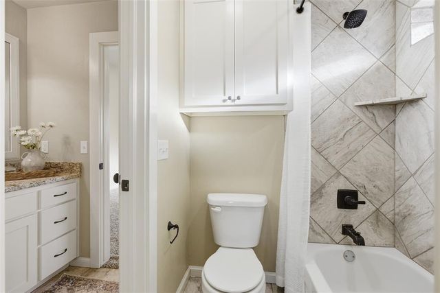 3000 Warwick Place, Edmond, OK 73013