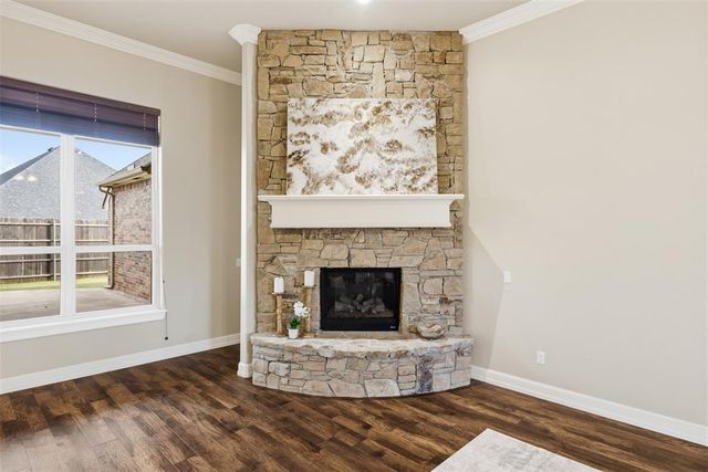 3000 Warwick Place, Edmond, OK 73013