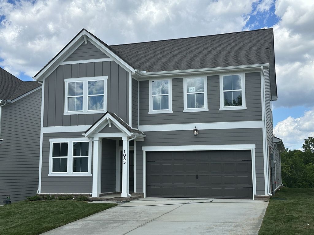 1085 Large Poppy Drive, La Vergne, TN 37086