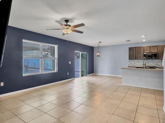 10003 GEESE TRAIL CIRCLE, Sun City Center, FL 33573