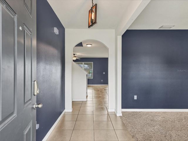 10003 GEESE TRAIL CIRCLE, Sun City Center, FL 33573