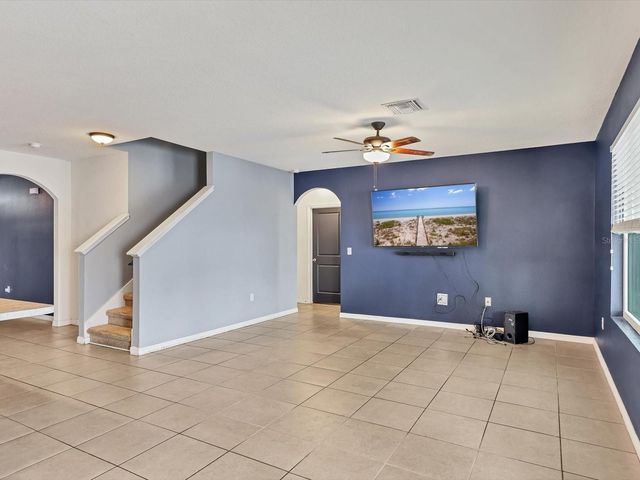 10003 GEESE TRAIL CIRCLE, Sun City Center, FL 33573