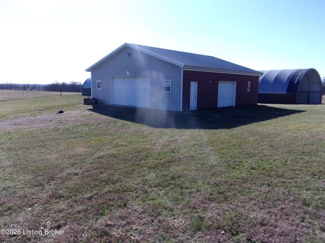 4085 Lawrenceburg Rd, Bloomfield, KY 40008