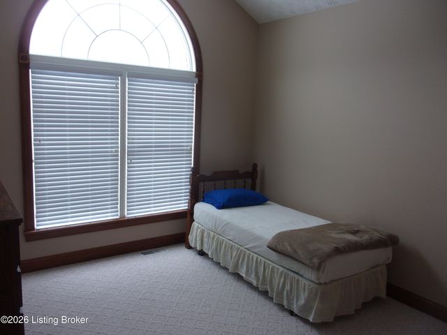 4085 Lawrenceburg Rd, Bloomfield, KY 40008