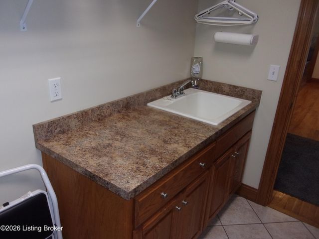 4085 Lawrenceburg Rd, Bloomfield, KY 40008