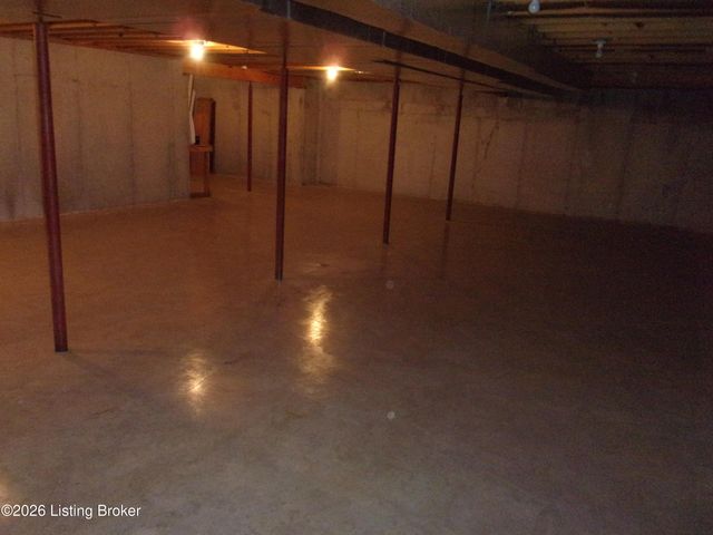 4085 Lawrenceburg Rd, Bloomfield, KY 40008