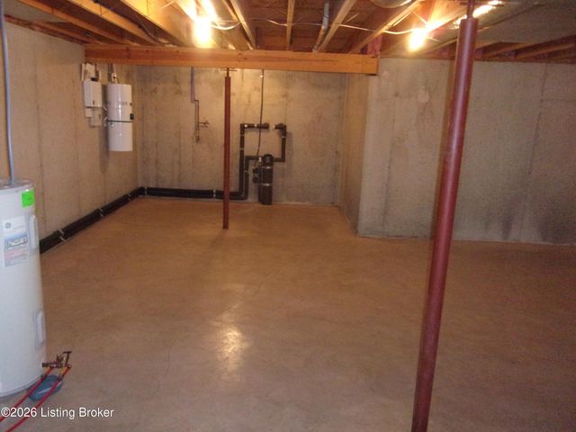 4085 Lawrenceburg Rd, Bloomfield, KY 40008