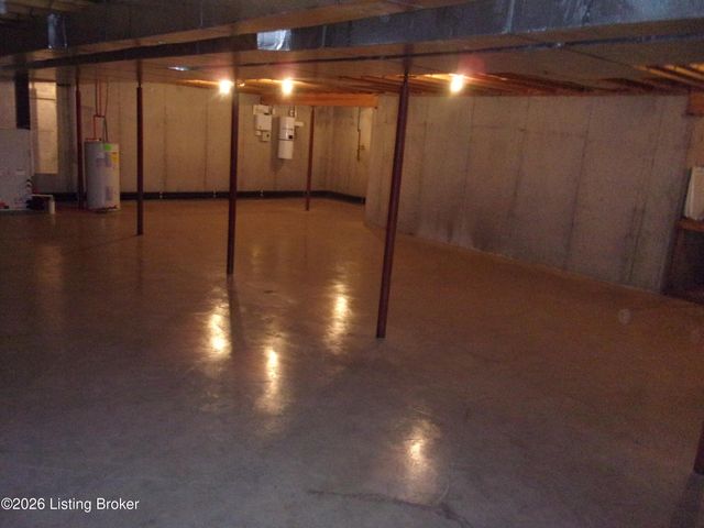 4085 Lawrenceburg Rd, Bloomfield, KY 40008