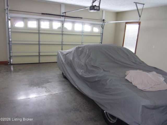 4085 Lawrenceburg Rd, Bloomfield, KY 40008