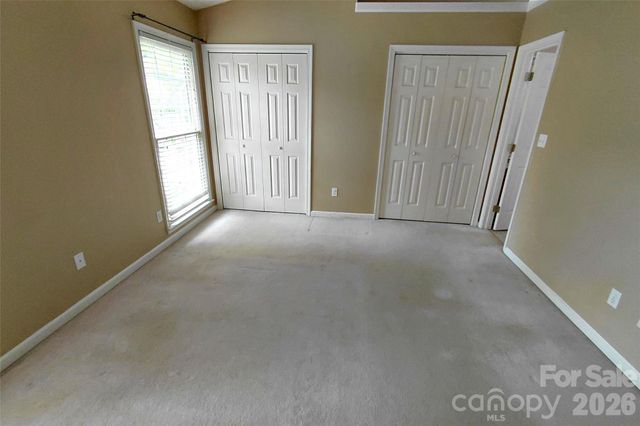 1016 Thorncrest Drive, Fletcher, NC 28732