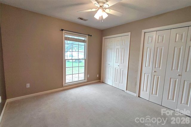 1016 Thorncrest Drive, Fletcher, NC 28732