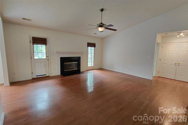 1016 Thorncrest Drive, Fletcher, NC 28732