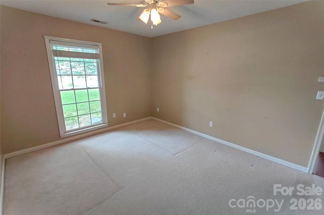 1016 Thorncrest Drive, Fletcher, NC 28732