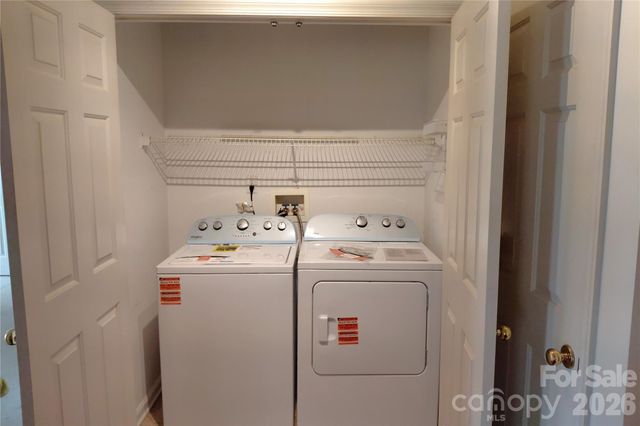 1016 Thorncrest Drive, Fletcher, NC 28732