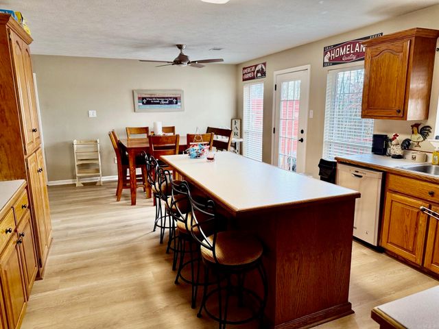 21 Treasure Creek, Greenbrier, AR 72058