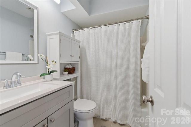 2705 New Hamlin Way, Charlotte, NC 28210