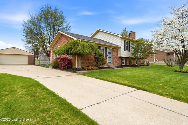 3936 Scenic Trail, Shepherdsville, KY 40165