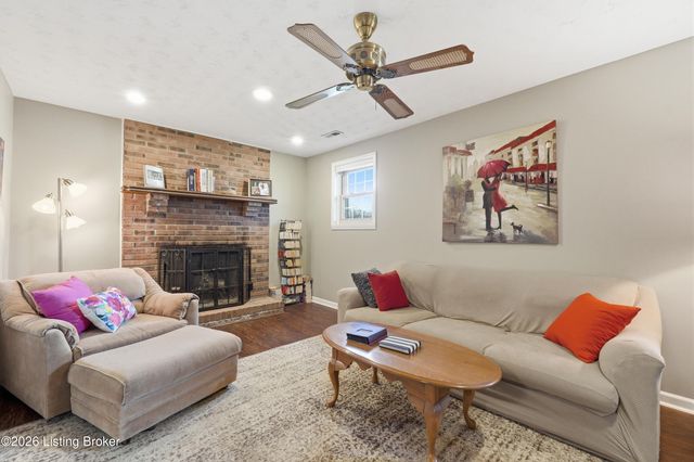 3936 Scenic Trail, Shepherdsville, KY 40165