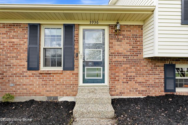 3936 Scenic Trail, Shepherdsville, KY 40165