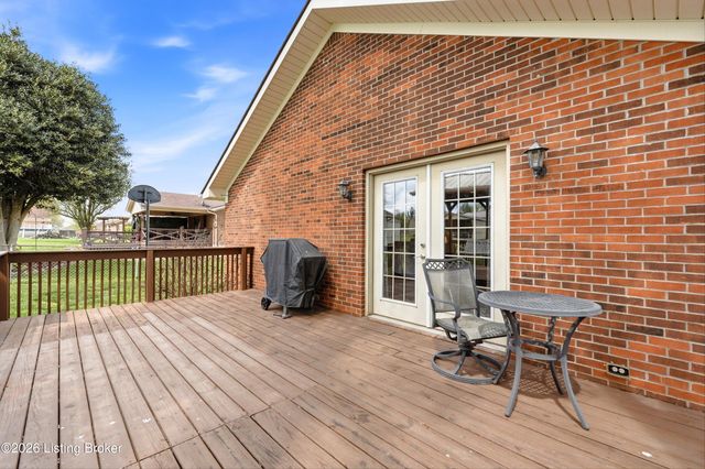 3936 Scenic Trail, Shepherdsville, KY 40165