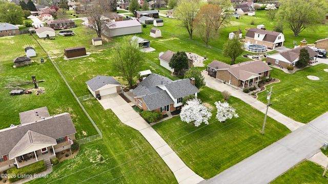 3936 Scenic Trail, Shepherdsville, KY 40165