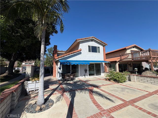 1553 Chalgrove, Corona, CA 92882