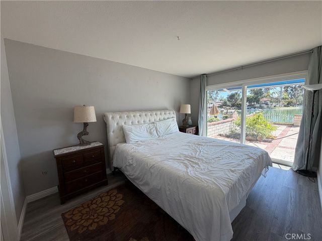 1553 Chalgrove, Corona, CA 92882