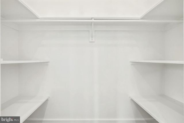 421 4TH ST NE, Washington, DC 20002