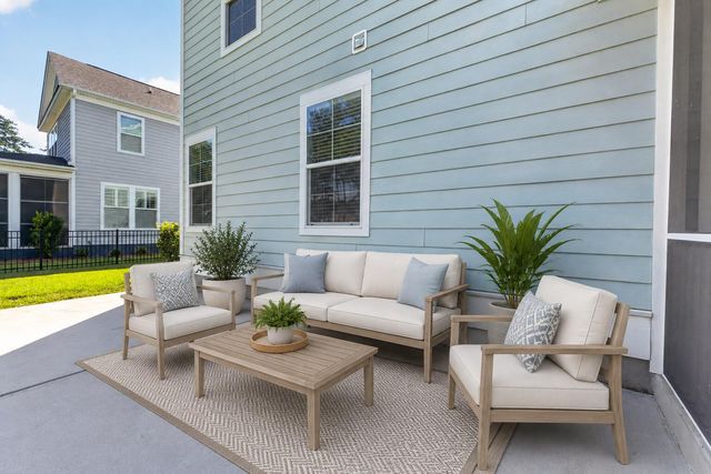 106 Calm Water Way, Summerville, SC 29486