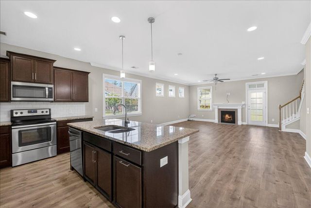 106 Calm Water Way, Summerville, SC 29486