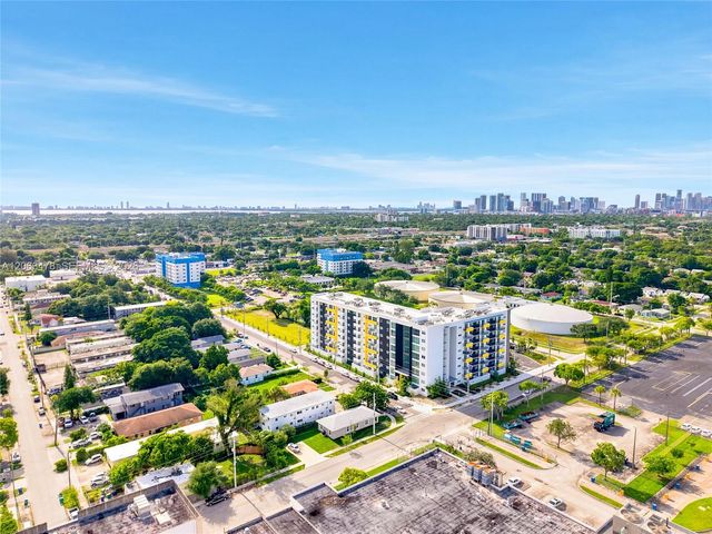 925 NW 69th St 2, Miami, FL 33150