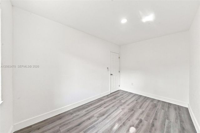 925 NW 69th St 2, Miami, FL 33150