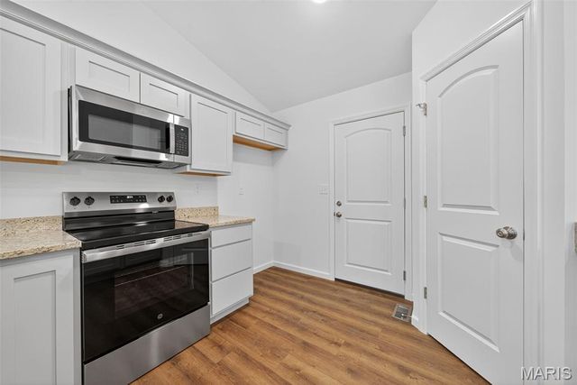 10967 Village Drive W, Foristell, MO 63348