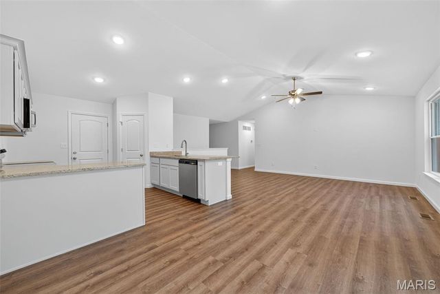 10967 Village Drive W, Foristell, MO 63348