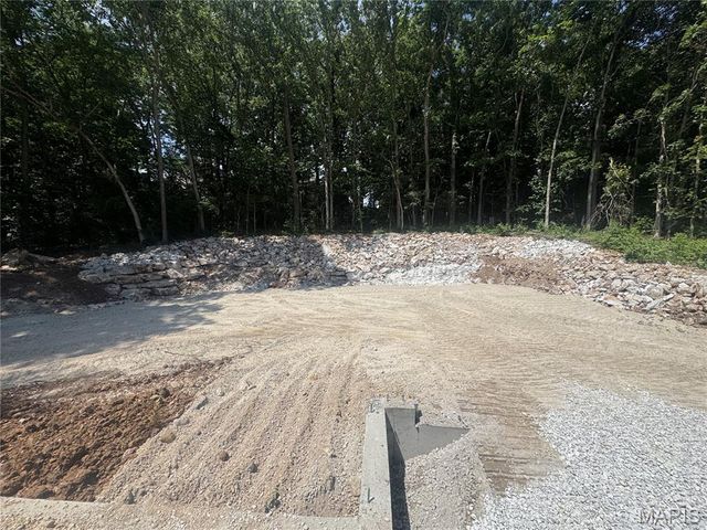 10967 Village Drive W, Foristell, MO 63348