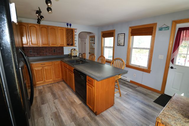 66 E Main Street, Rindge, NH 03461