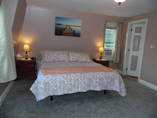 66 E Main Street, Rindge, NH 03461