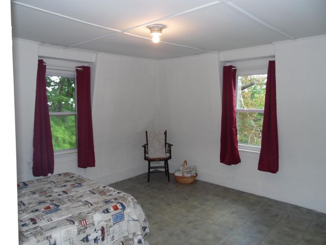 66 E Main Street, Rindge, NH 03461