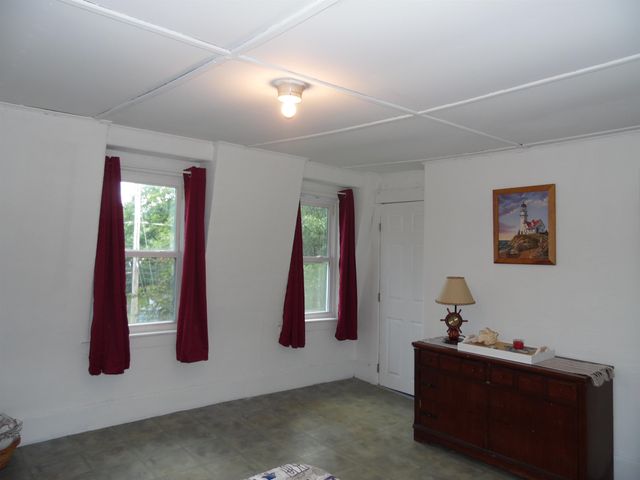 66 E Main Street, Rindge, NH 03461