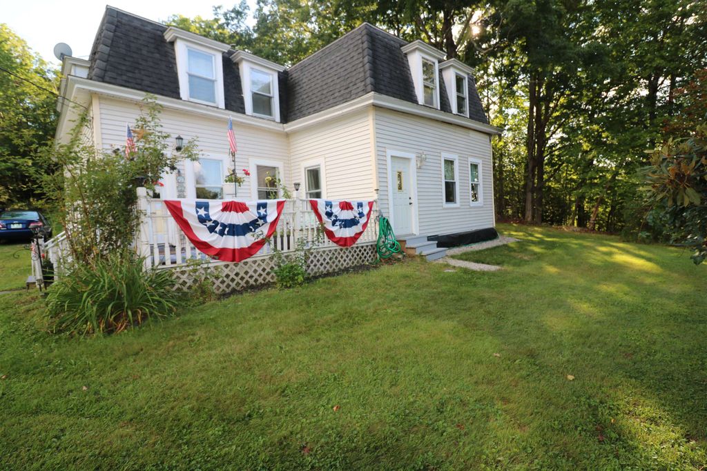 66 E Main Street, Rindge, NH 03461