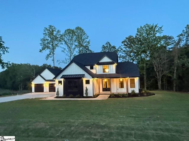 668 Flynn Road, Greer, SC 29651