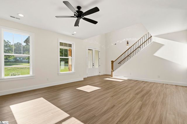 668 Flynn Road, Greer, SC 29651
