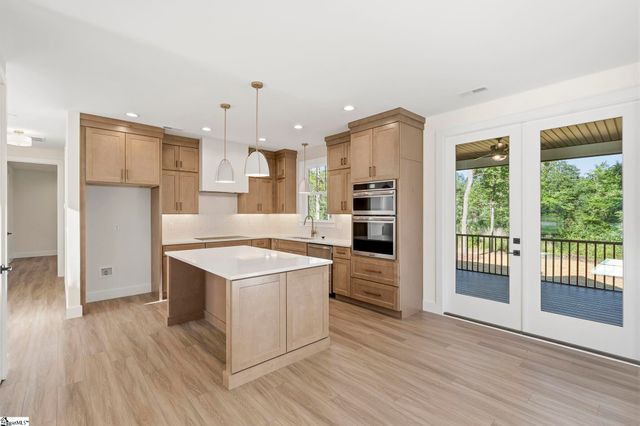 668 Flynn Road, Greer, SC 29651