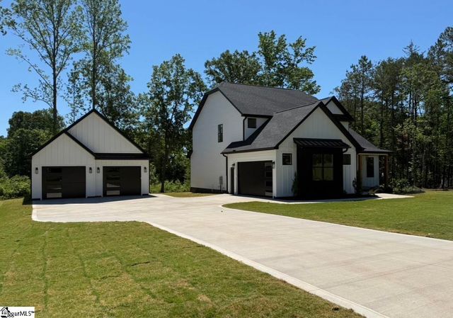 668 Flynn Road, Greer, SC 29651