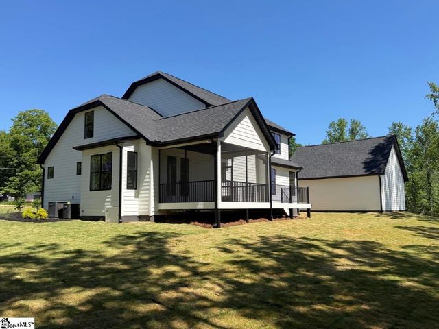 668 Flynn Road, Greer, SC 29651