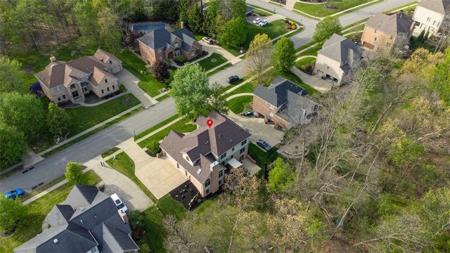 163 Oakview Dr, Cranberry Twp, PA 16066